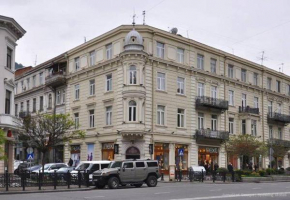 Whole Elite Apartment for Rent 1-5 person on Ave Rustaveli